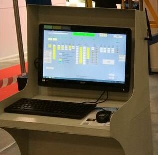 Стойка управления АСУ AutoSmart, рабочее место оператора линии